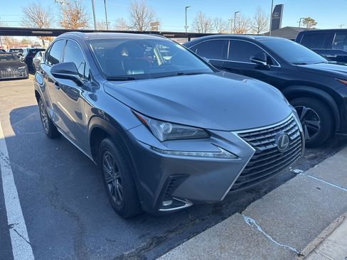 Used 2018 Lexus NX 300 FWD image 2