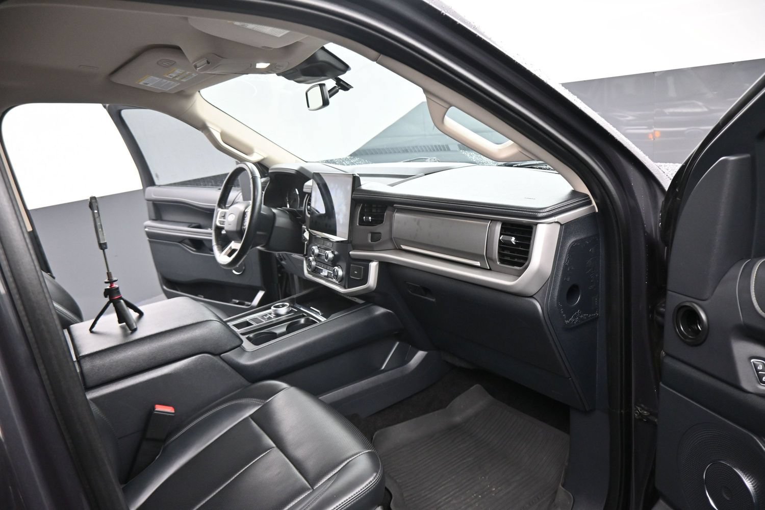 Used 2022 Ford Expedition XLT RWD image 19