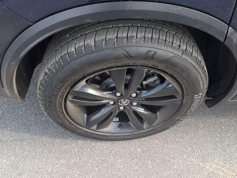 Used 2023 Acura MDX SH-AWD image 10