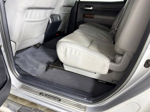 Used 2012 Toyota Tundra Limited image 21