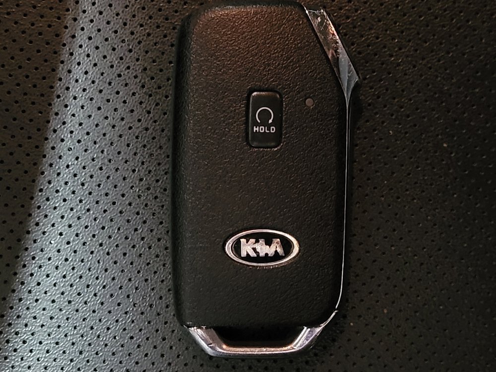 Used 2021 Kia Telluride LX AWD/4WD image 32