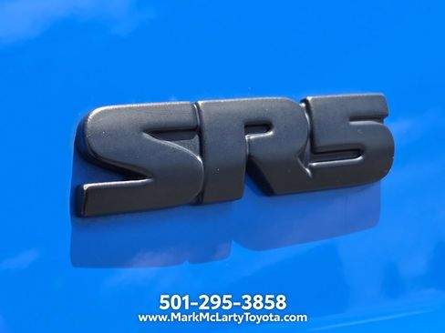 Used 2020 Toyota Tundra SR5 w/ SR5 Upgrade Package AWD/4WD image 14