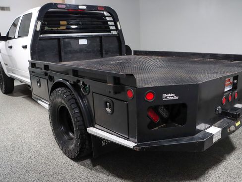 Used 2021 RAM 3500 Tradesman w/ Chrome Appearance Group AWD/4WD image 9