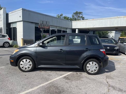 Used 2006 Scion xA FWD image 5