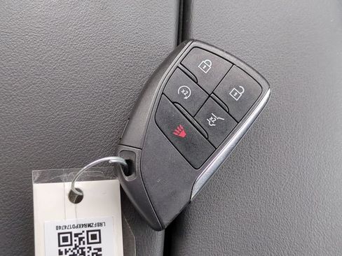 Used 2023 Buick Envision Preferred AWD/4WD image 23