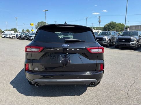 Certified 2023 Ford Escape ST-Line w/ Tech Pack #1 FWD image 6