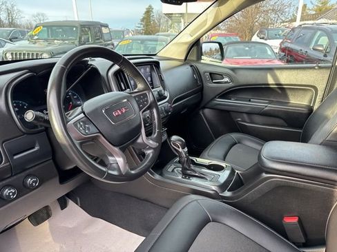 Used 2022 GMC Canyon AT4 image 10