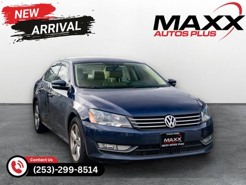 Used 2015 Volkswagen Passat 1.8T Limited Edition FWD image 1