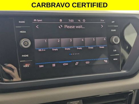 Used 2022 Volkswagen Taos SE AWD/4WD image 19