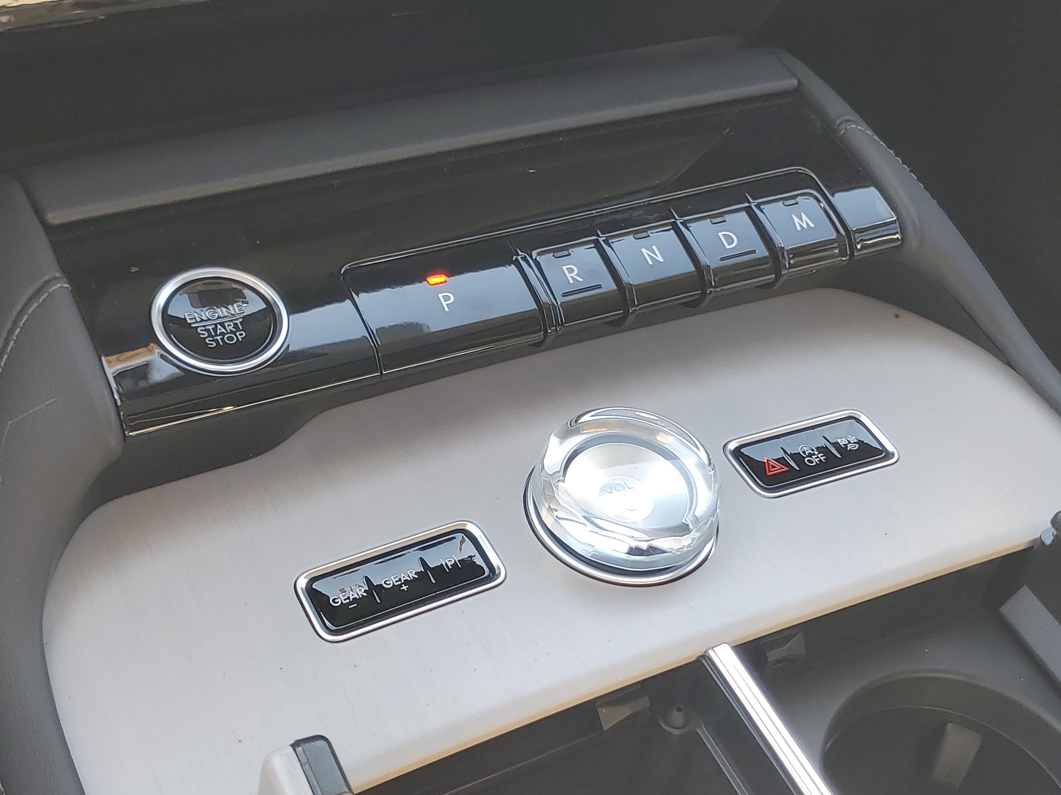 New 2027 Lincoln Navigator Reserve AWD/4WD image 25