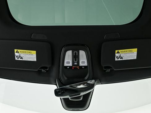 New 2026 Volvo XC90 B6 Plus w/ Protection Package Premier image 19