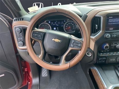 Used 2021 Chevrolet Silverado 3500 High Country image 12