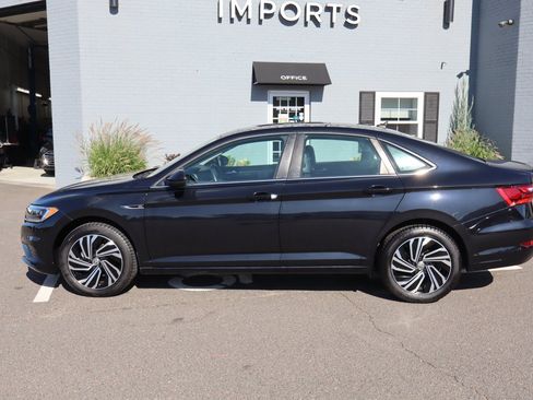 Used 2021 Volkswagen Jetta SEL FWD image 9