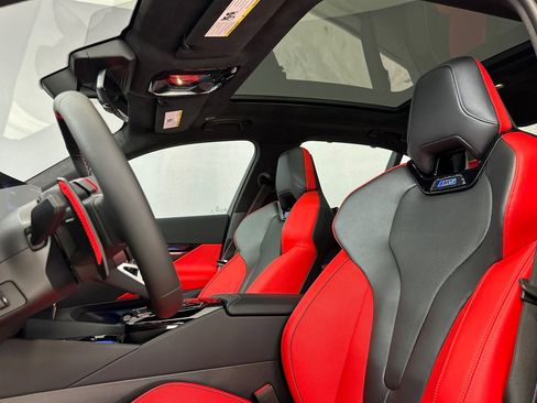 New 2026 BMW M5 w/ Executive Package image 5