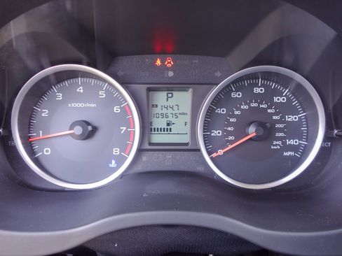 Used 2016 Subaru Forester 2.5i Premium w/ All-Weather Package image 16