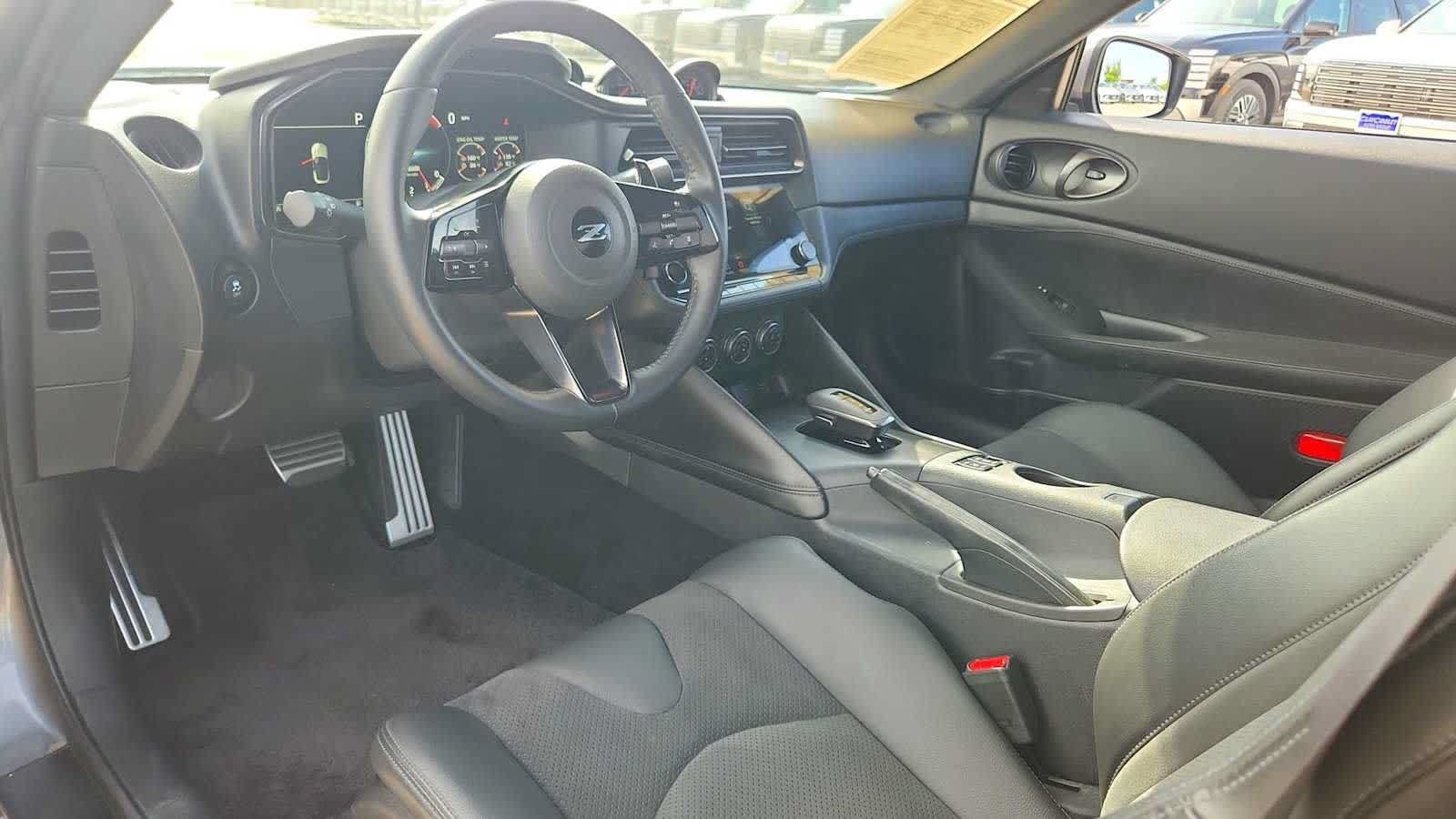 Used 2024 Nissan Z Performance w/ Floor Mat Package RWD image 9
