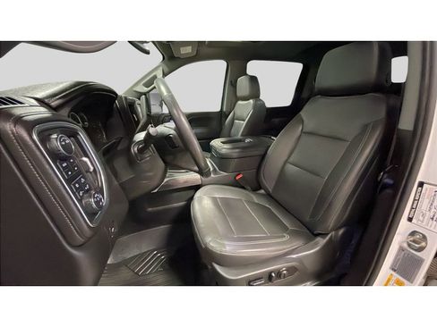 Used 2022 Chevrolet Silverado 2500 LTZ w/ LTZ Plus Package image 11