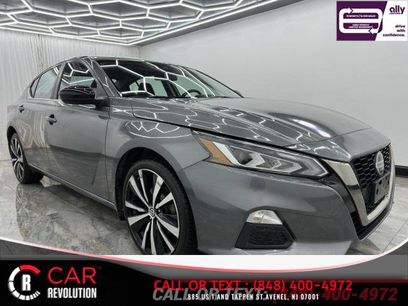 Used 2022 Nissan Altima 2.5 SR