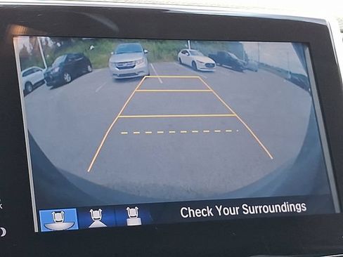 Used 2016 Honda Pilot Touring image 13