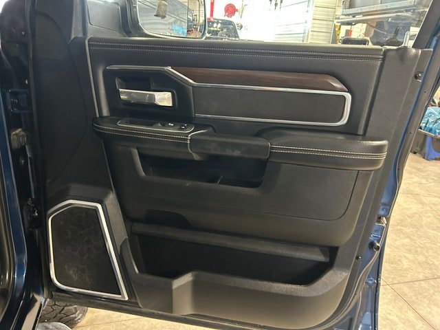 Used 2022 RAM 2500 Laramie AWD/4WD image 7