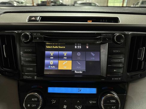 Used 2017 Toyota RAV4 XLE image 20