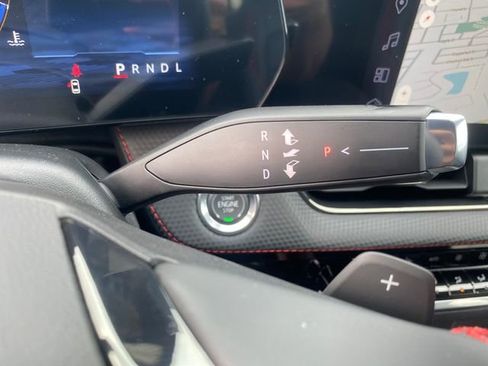 New 2026 Chevrolet Equinox RS w/ Convenience Package III FWD image 25