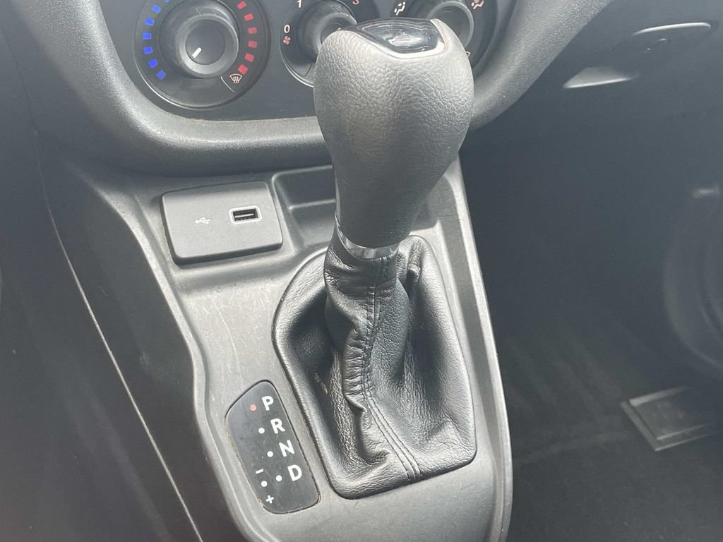 Used 2022 RAM ProMaster City Tradesman FWD image 25