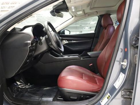 Used 2023 MAZDA MAZDA3 s image 12