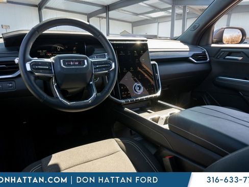 Used 2025 GMC Acadia Elevation image 22