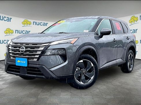 Used 2025 Nissan Rogue SV AWD/4WD image 3