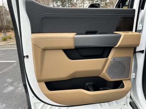 Used 2023 Ford F250 Lariat w/ Chrome Package image 66