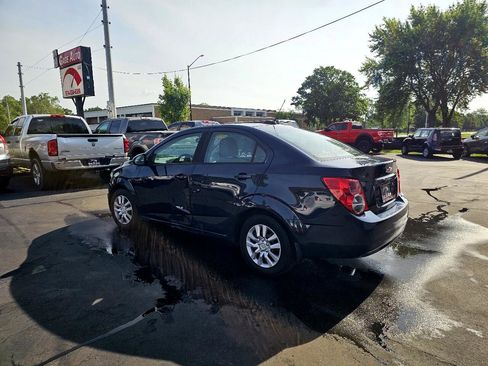 Used 2015 Chevrolet Sonic LS image 7