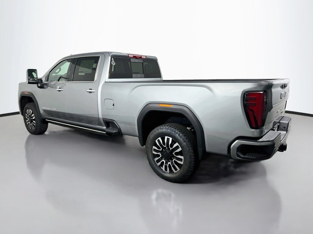 Used 2026 GMC Sierra 2500 Denali Ultimate AWD/4WD image 5