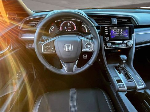 Used 2021 Honda Civic Sport image 8