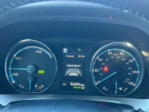 Used 2016 Toyota RAV4 XLE image 32