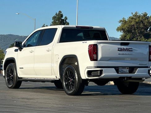 Certified 2023 GMC Sierra 1500 Elevation image 7