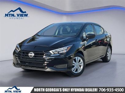 Used 2025 Nissan Versa S w/ Trunk Package