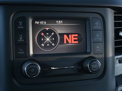 Used 2024 RAM 3500 Tradesman image 31