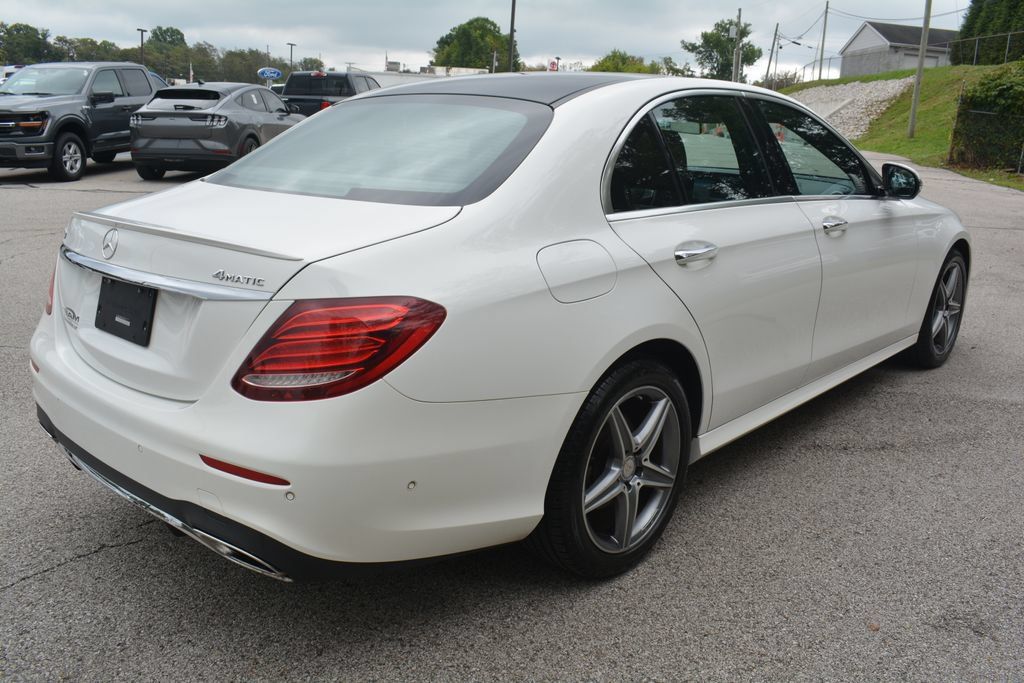 Used 2017 Mercedes-Benz E 300 4MATIC image 5