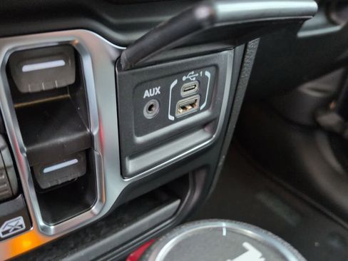 New 2026 Jeep Wrangler Unlimited Sport AWD/4WD image 29