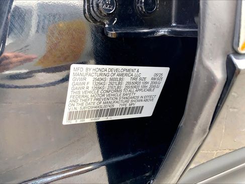 Used 2025 Acura MDX FWD w/ Technology Package image 37