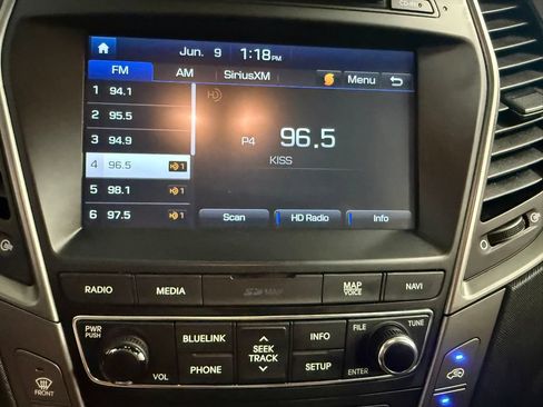 Used 2017 Hyundai Santa Fe Sport AWD/4WD image 35