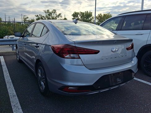 Used 2020 Hyundai Elantra SEL w/ Cargo Package (C1) FWD image 3