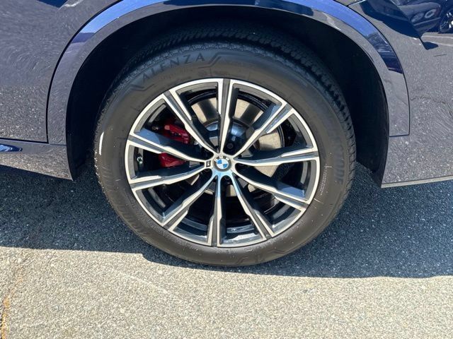 Certified 2024 BMW X5 sDrive40i w/ M Sport Package RWD image 14