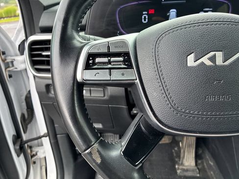 Used 2024 Kia Telluride S AWD/4WD image 21