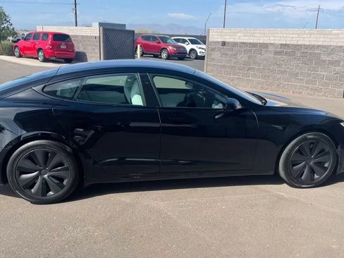 Used 2022 Tesla Model S Standard Range AWD/4WD image 8