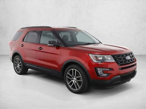 Used 2017 Ford Explorer Sport AWD/4WD image 3
