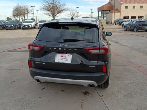 Used 2025 Ford Escape Active image 10