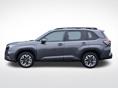 Used 2026 Subaru Forester Premium AWD/4WD image 6