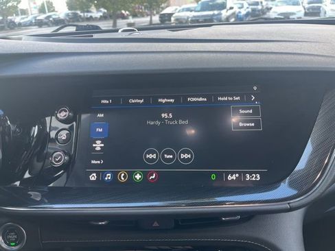 Used 2022 Buick Envision Preferred image 23